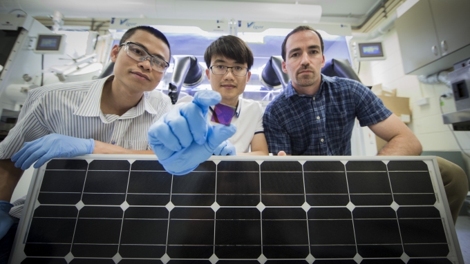 New way to make low-cost solar cell technology
