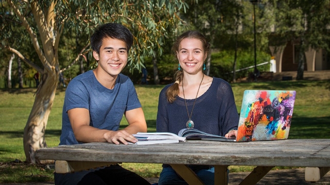 New scholarship for country students at ANU
