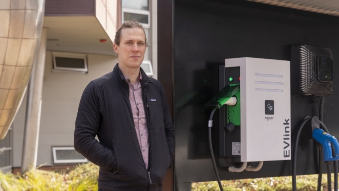 Electric vehicles pass the remote road test
